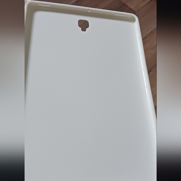 Moko Love Tree 3Z BC Case for Galaxy Tablet S4 10.5" - Picture 8 of 10